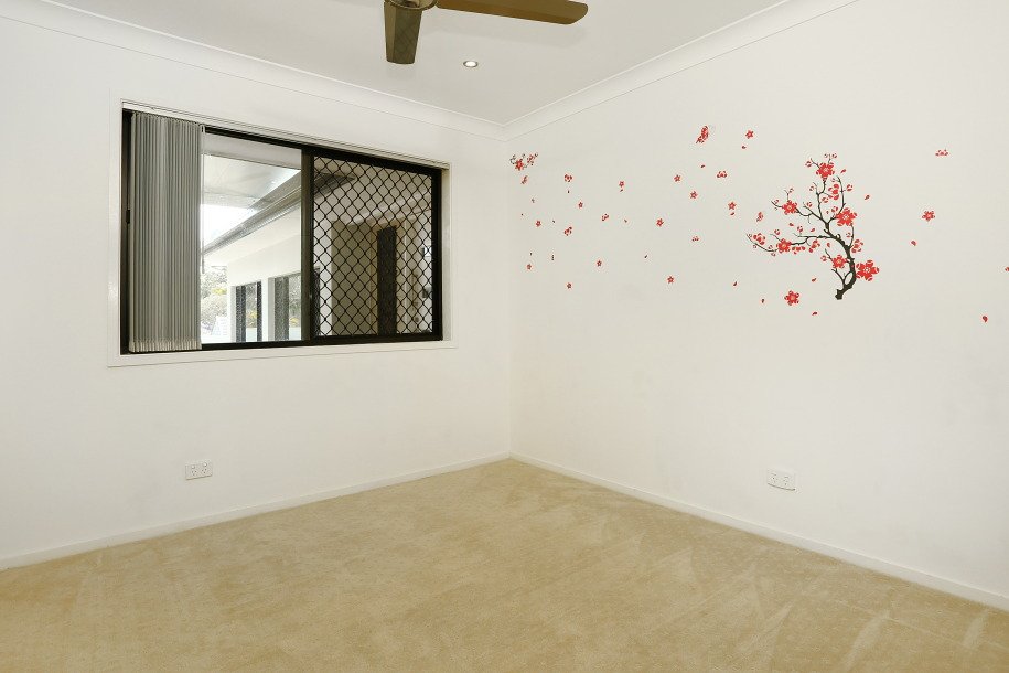 43 Binalong Drive ASHMORE 14