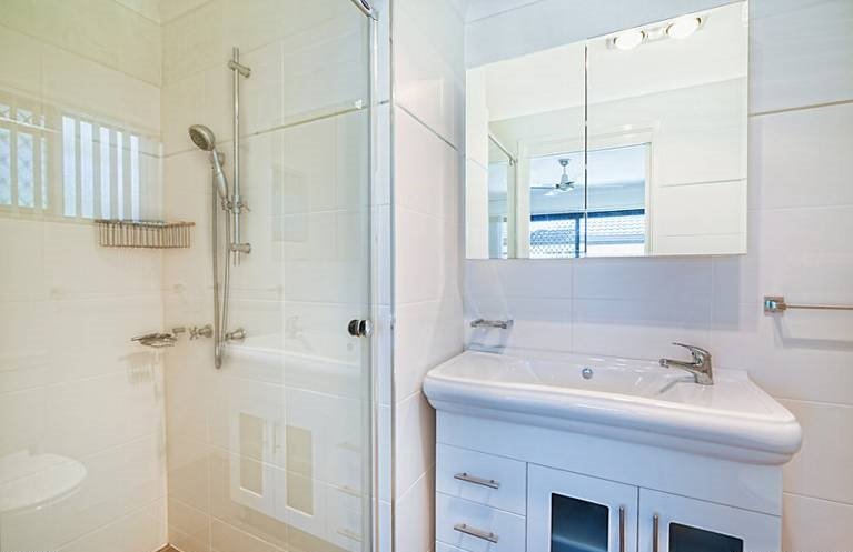 43 Binalong Drive ASHMORE 7