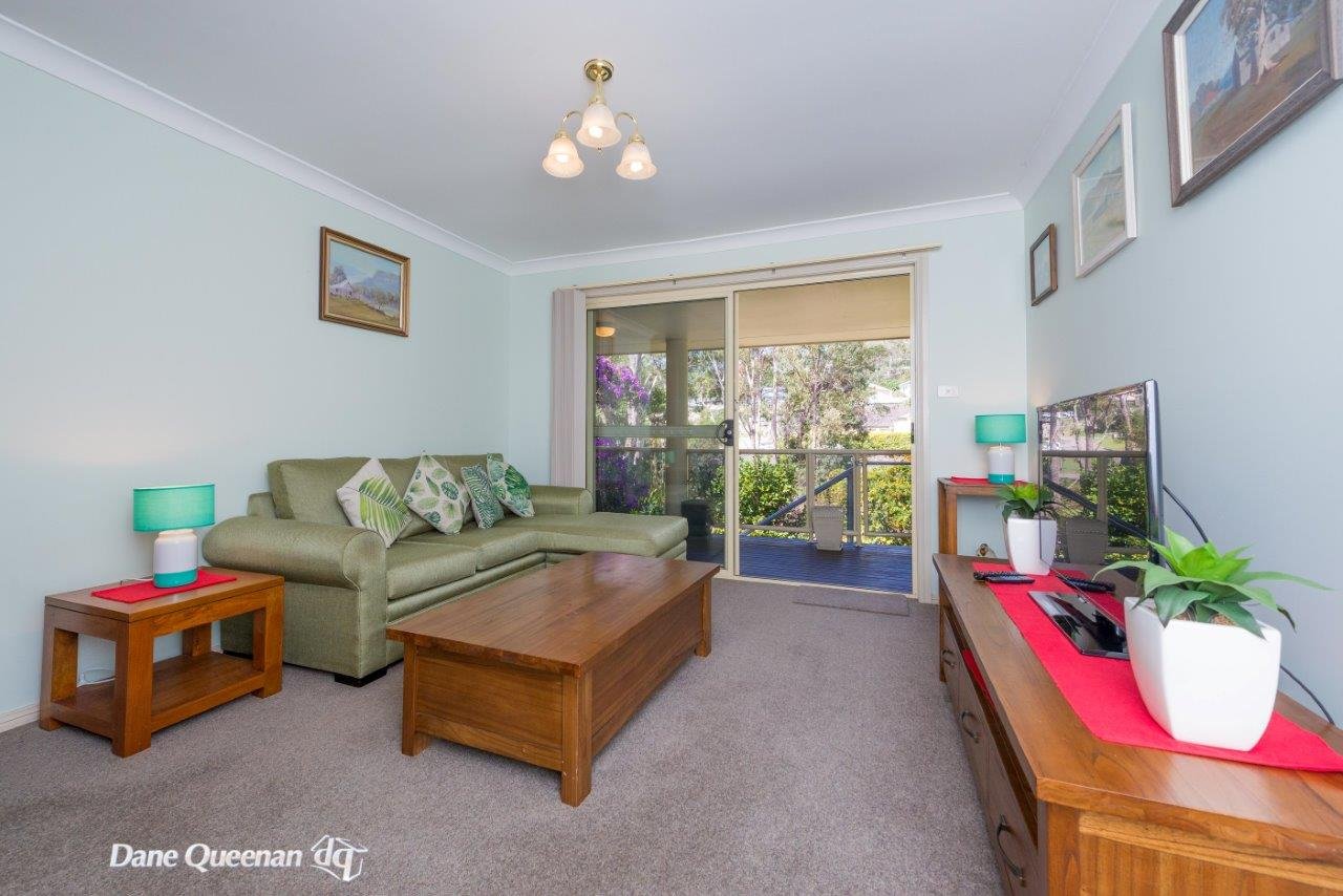 43 Bonito Street.  CORLETTE 3