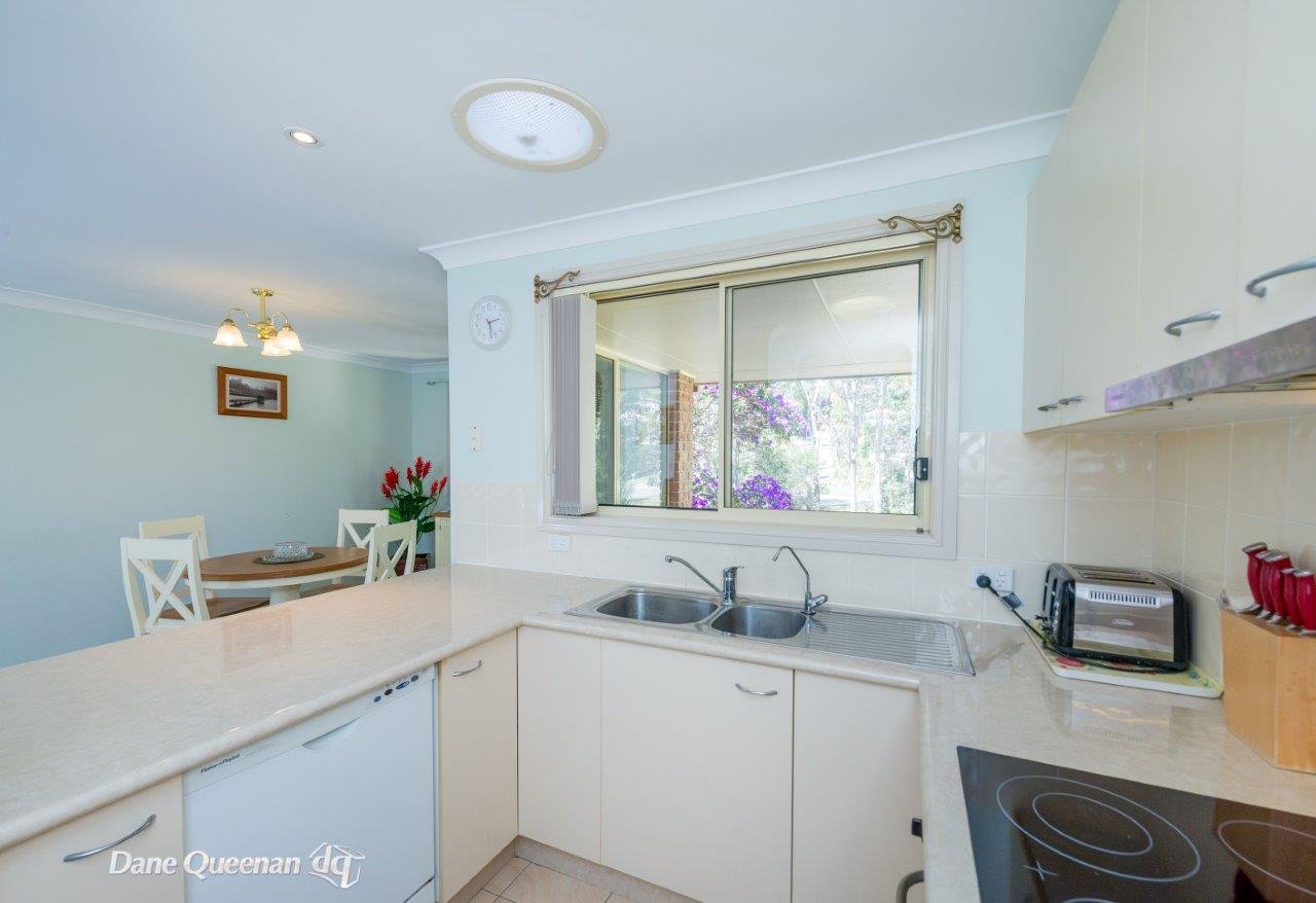 43 Bonito Street.  CORLETTE 7
