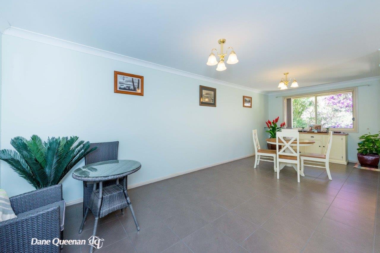 43 Bonito Street.  CORLETTE 9