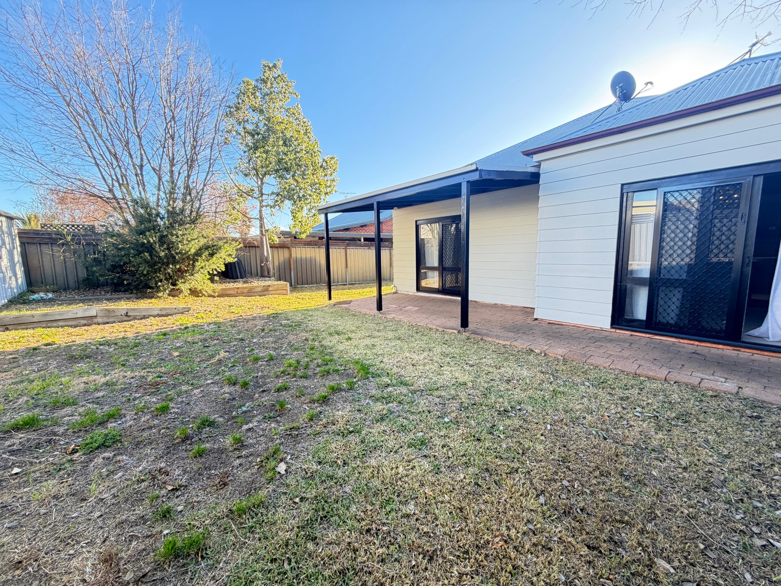 43 Bourke Street TAMWORTH 11