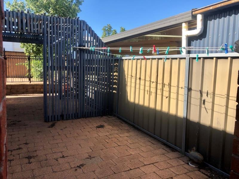 43 Bourke Street TAMWORTH 8
