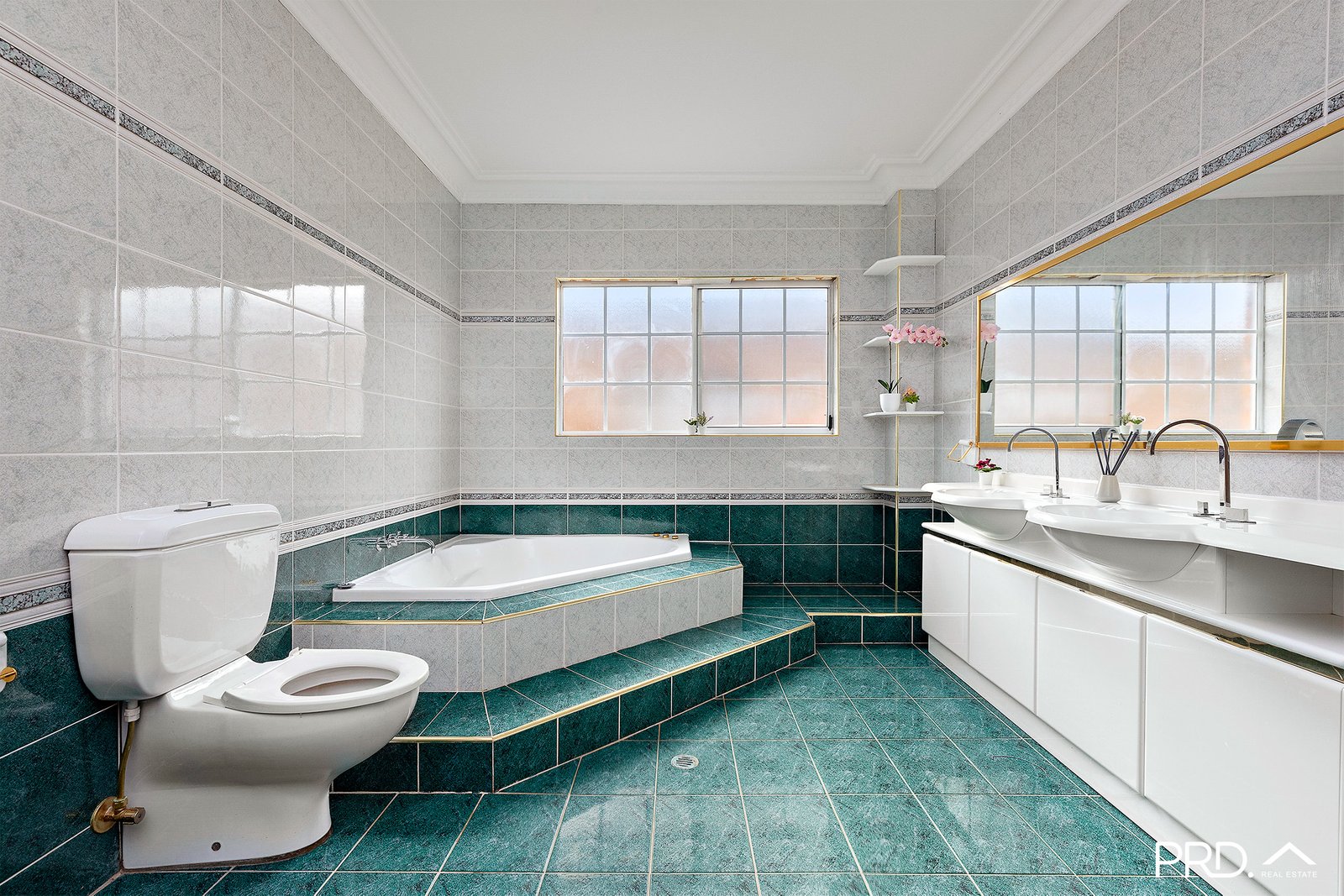 43 Burlington Street MONTEREY 9