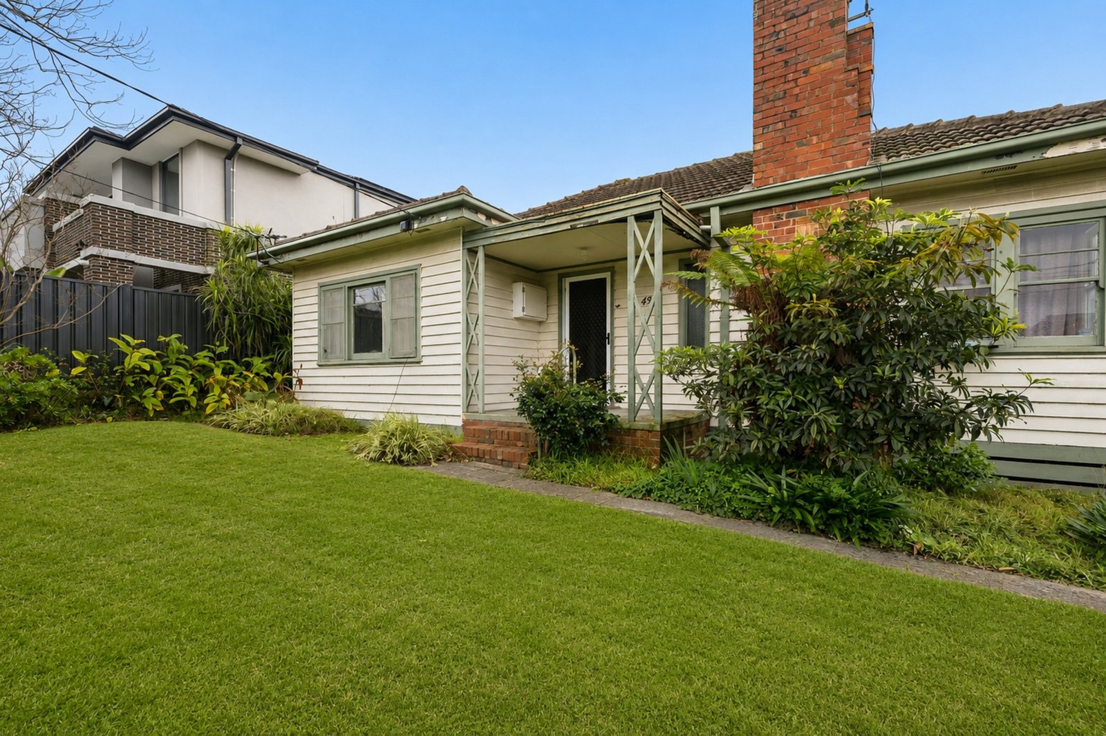 Gallery: 43 Carlyle Street