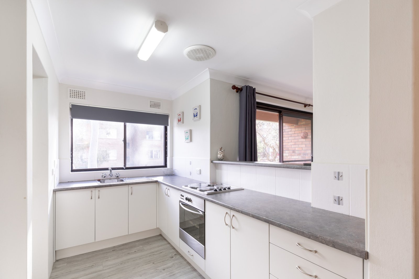4/3 Catalina Close NELSON BAY 3