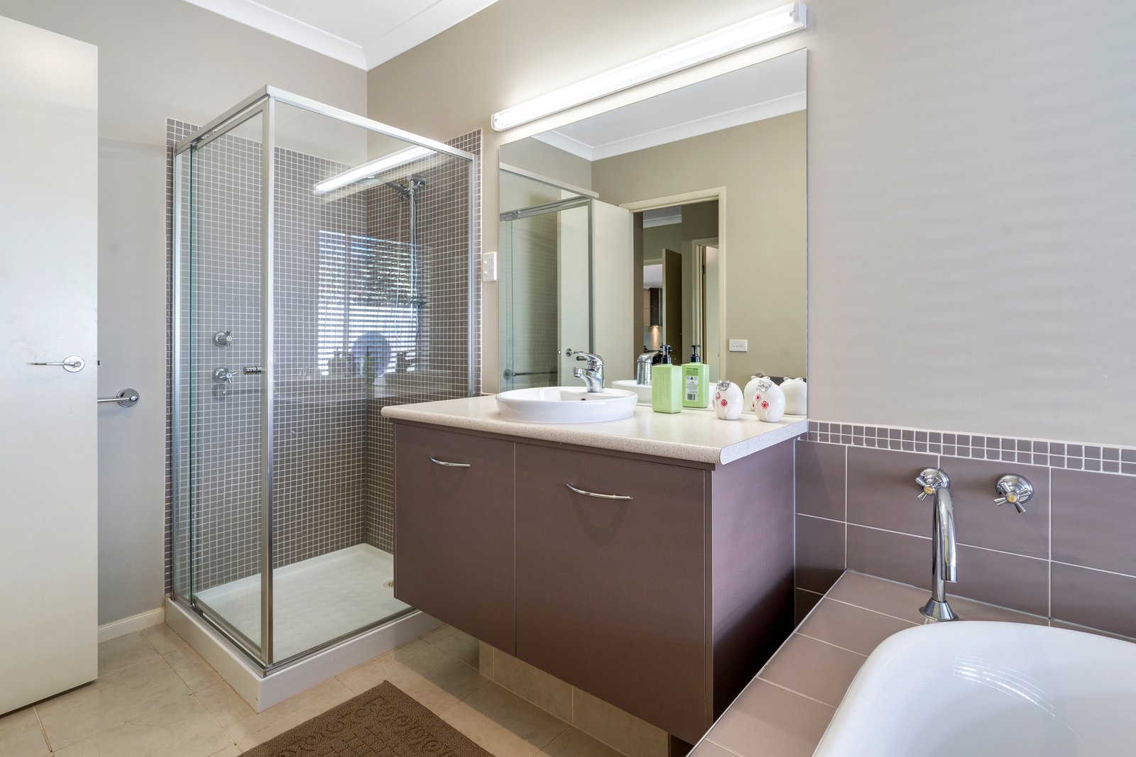 Real Estate and Property in 43 Chessy Park Drive, New Gisborne, VIC