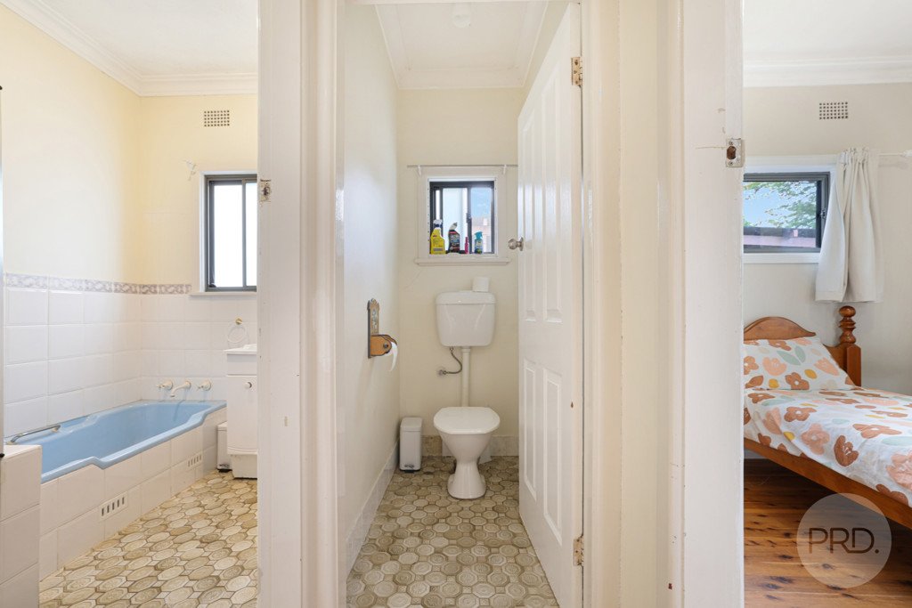 43 Churchill Street TAMWORTH 2