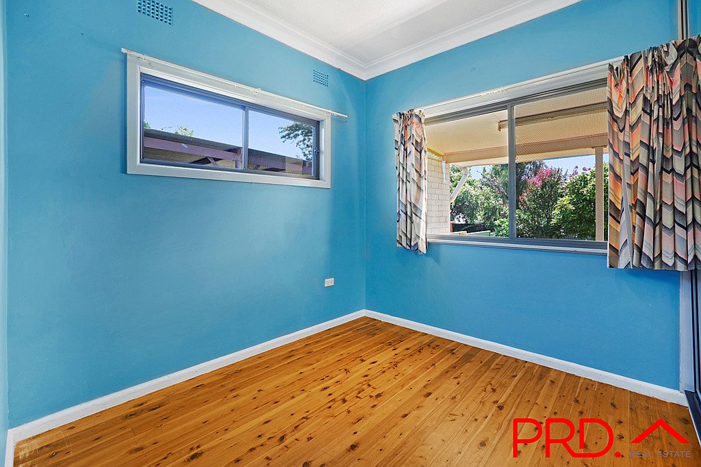 43 Churchill Street TAMWORTH 5