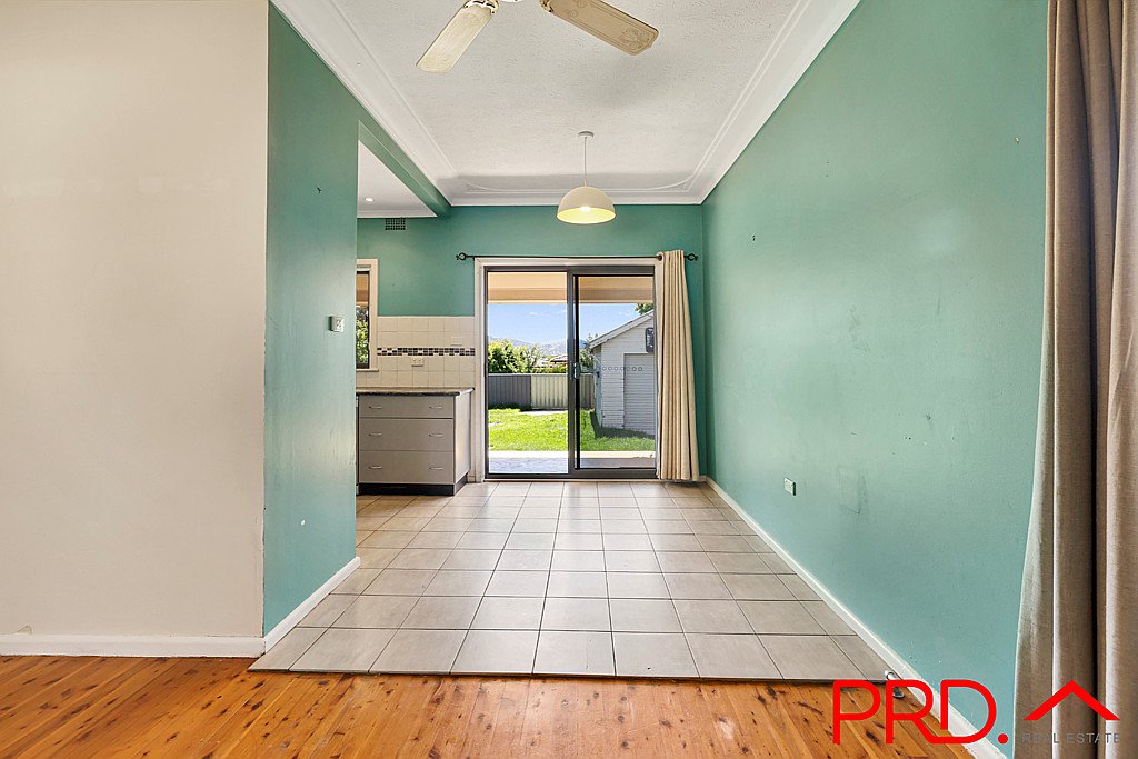 43 Churchill Street TAMWORTH 9