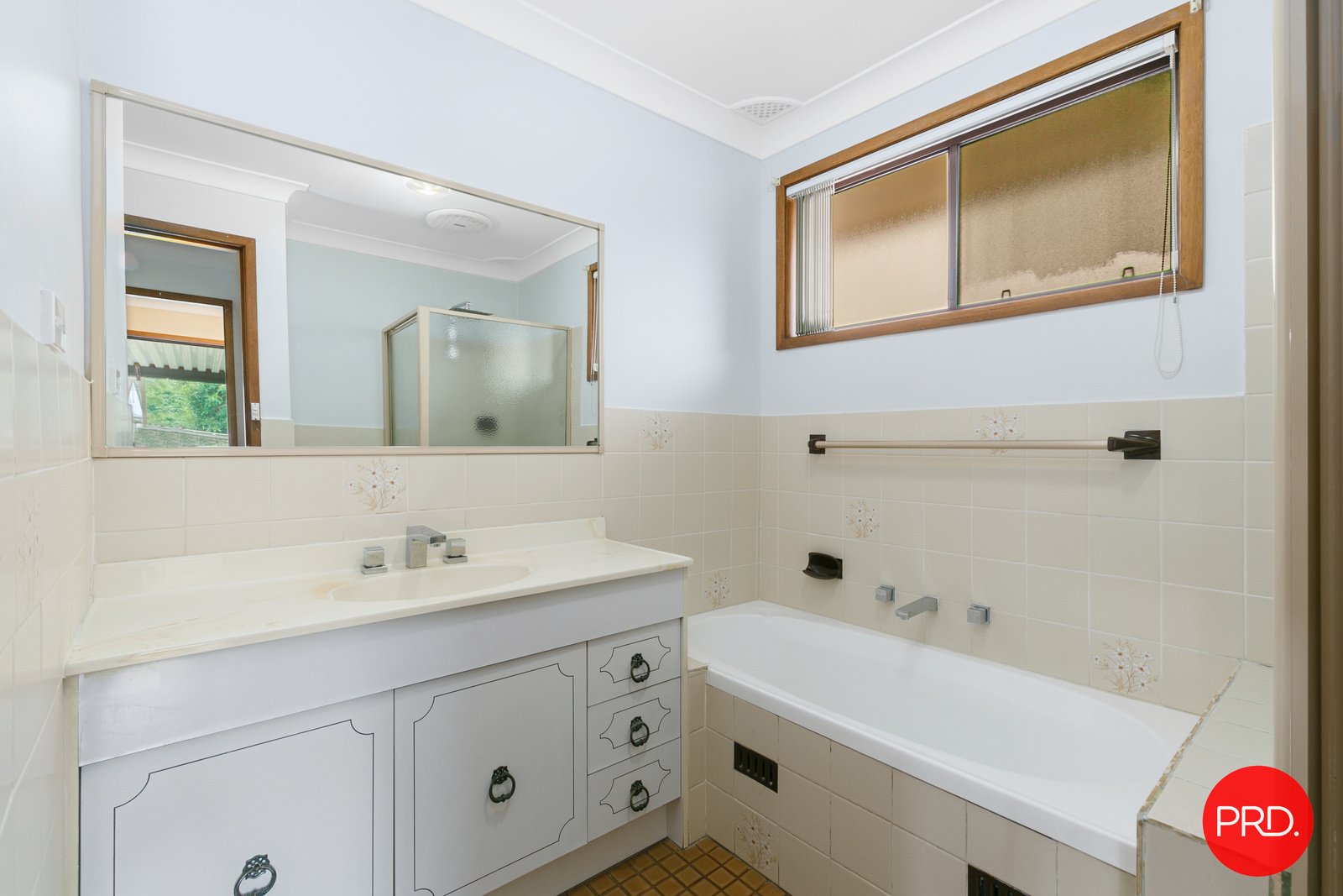 43 Chuter Avenue RAMSGATE BEACH 9