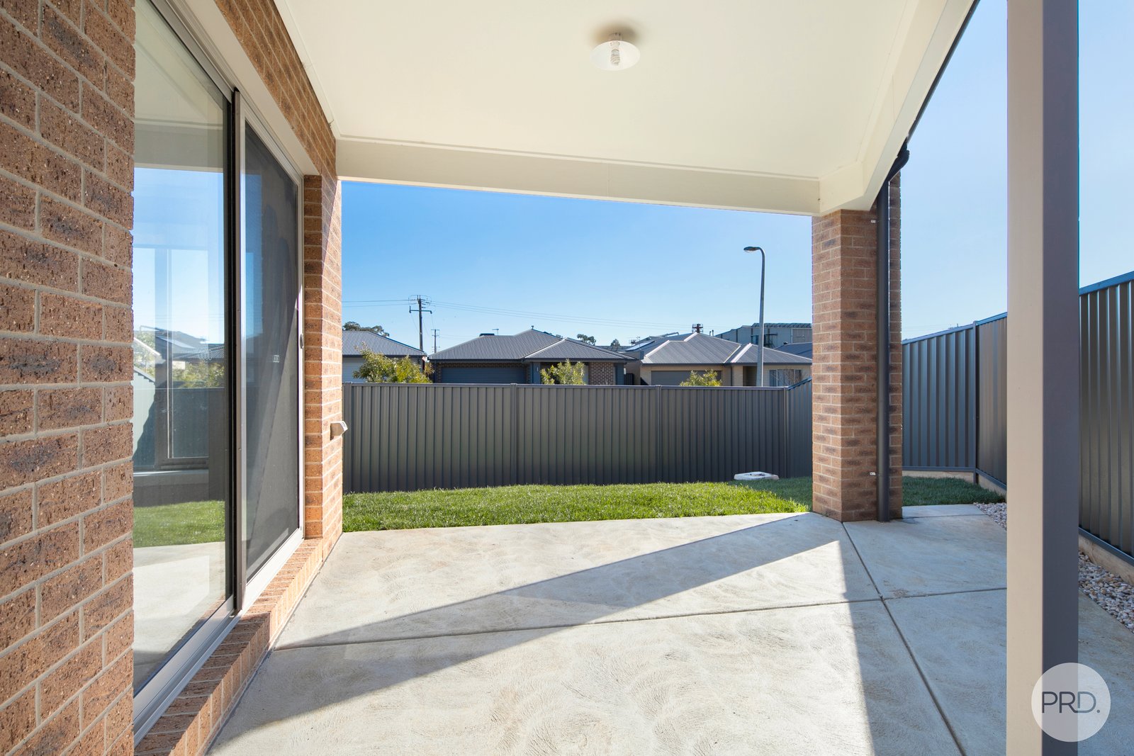 43 Cinnamon Drive LAKE GARDENS 14