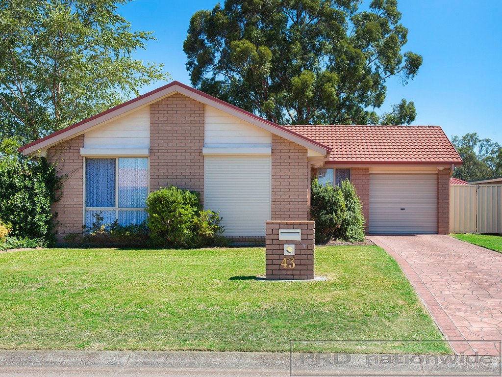 43 Coburn Circuit METFORD 18