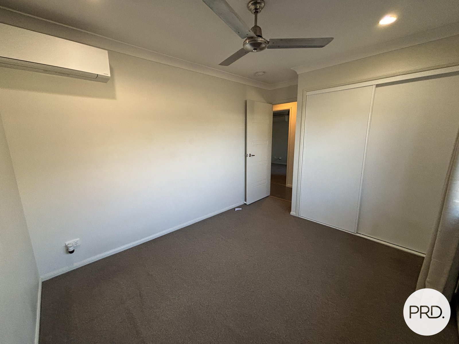43 Coogee Terrace BLACKS BEACH 12