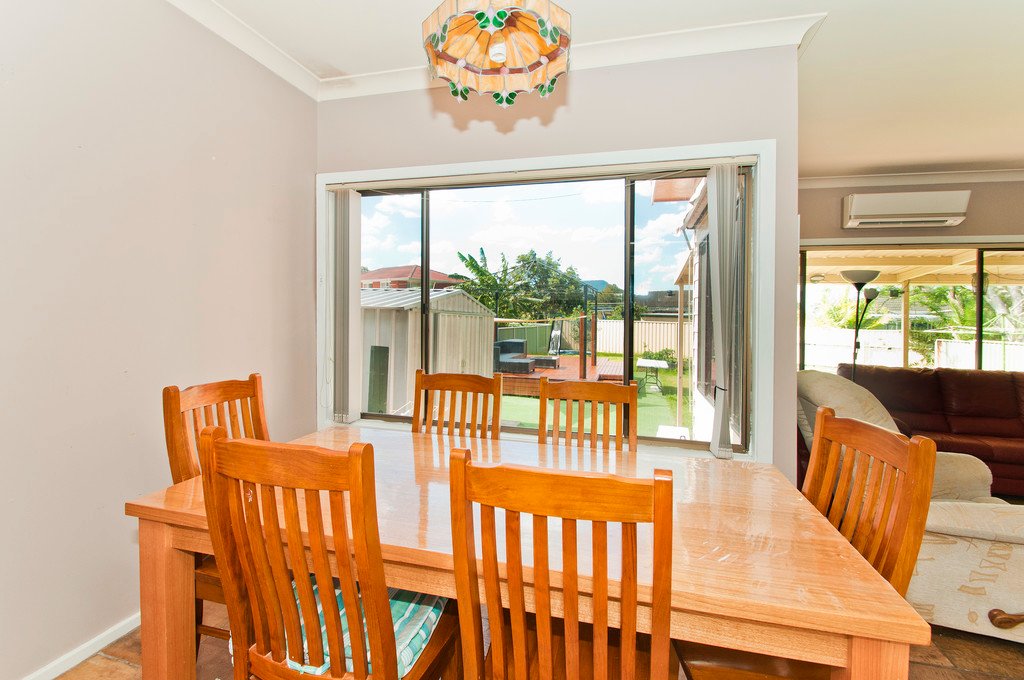 43 Craig Crescent DAPTO 3