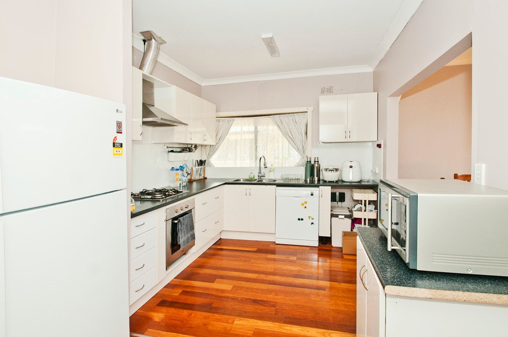 43 Craig Crescent DAPTO 4