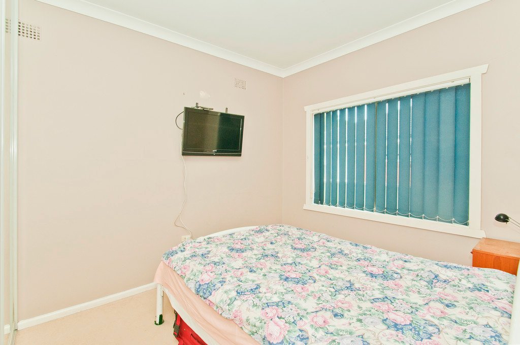 43 Craig Crescent DAPTO 7