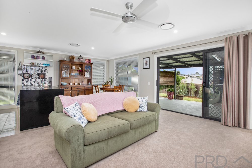 43 Crestview Street GILLIESTON HEIGHTS 9