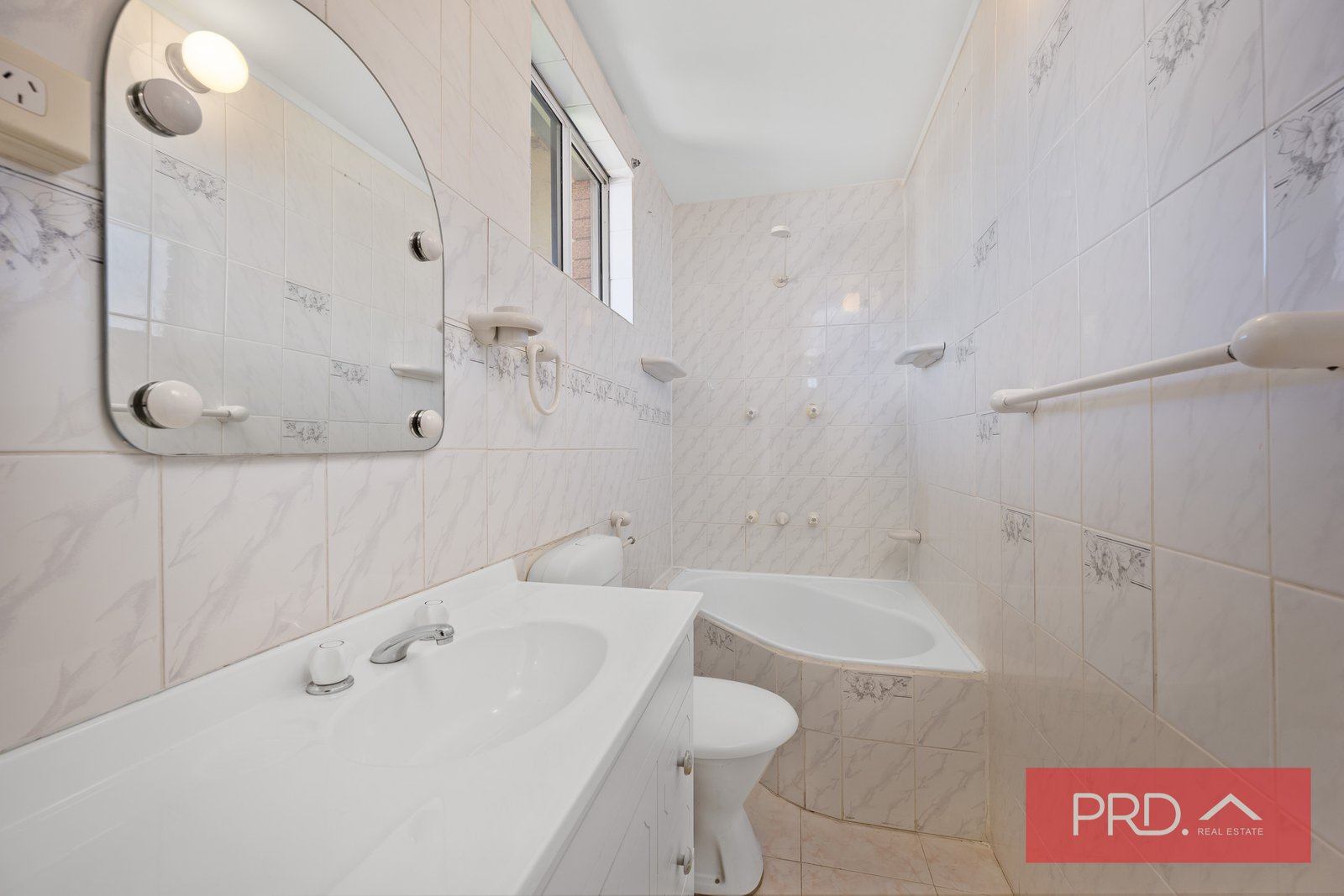 43 De Meyrick Avenue CASULA 12