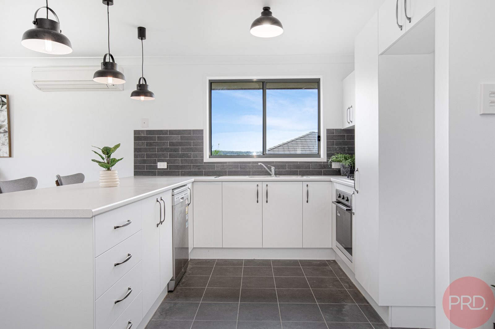 43 Devon Street GRETA 2