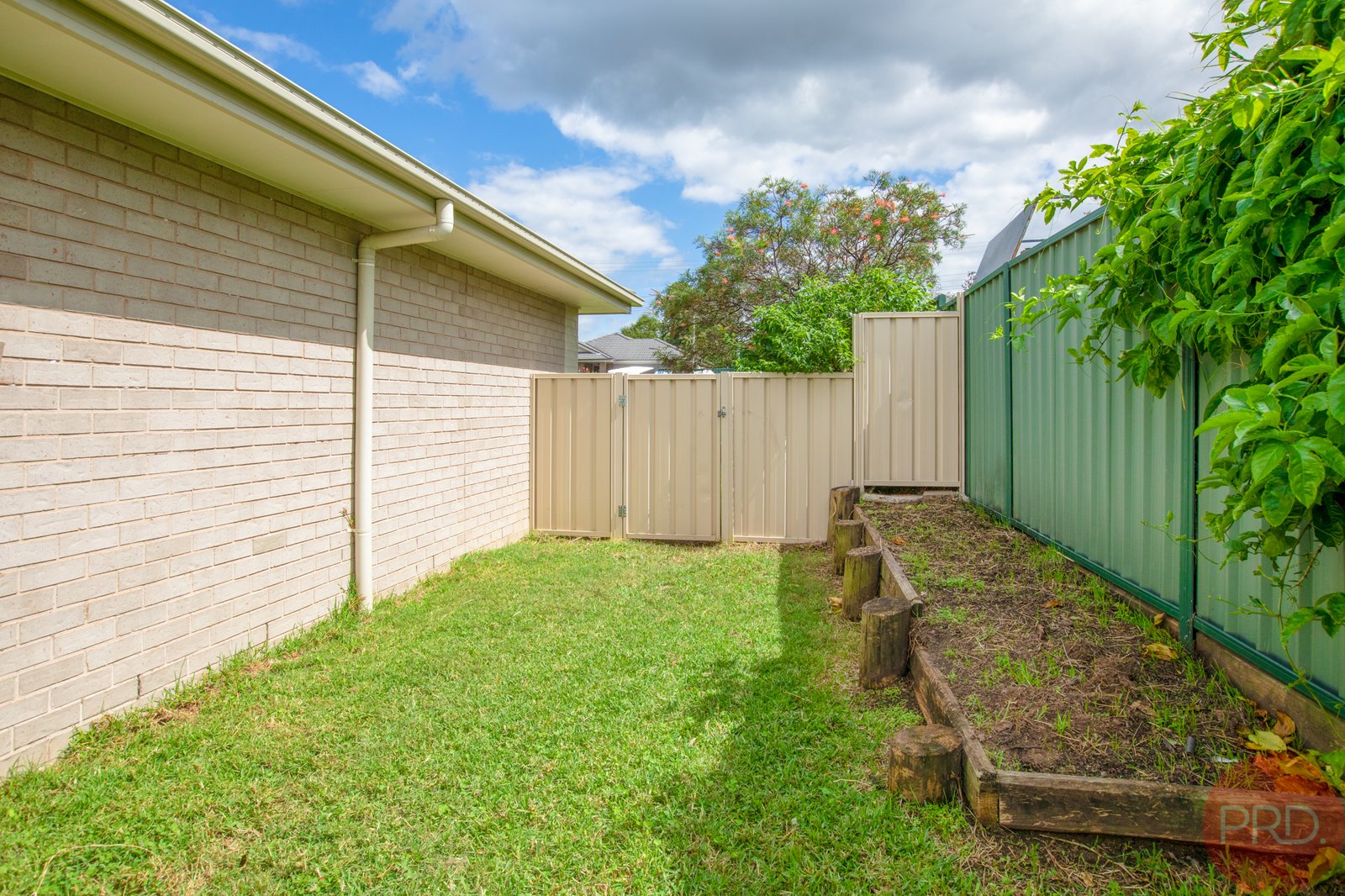 43 Devon Street GRETA 8