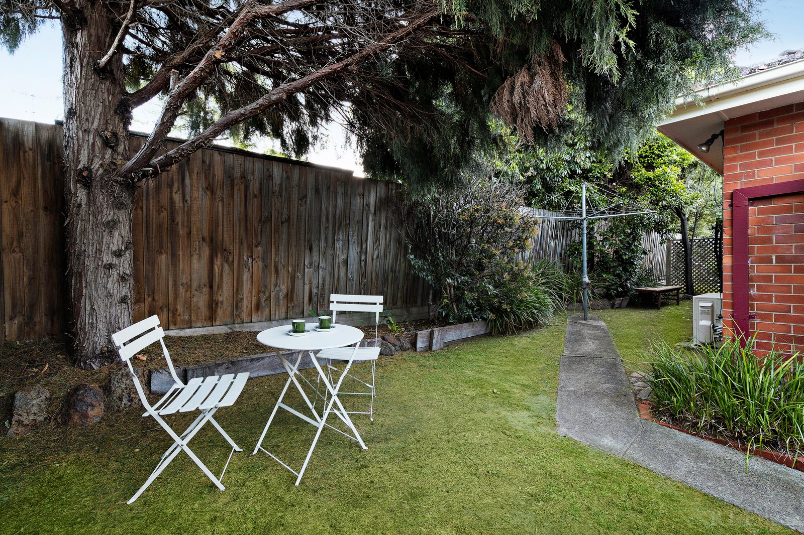 Real Estate and Property in 4/3 Durham Road, Surrey Hills, VIC