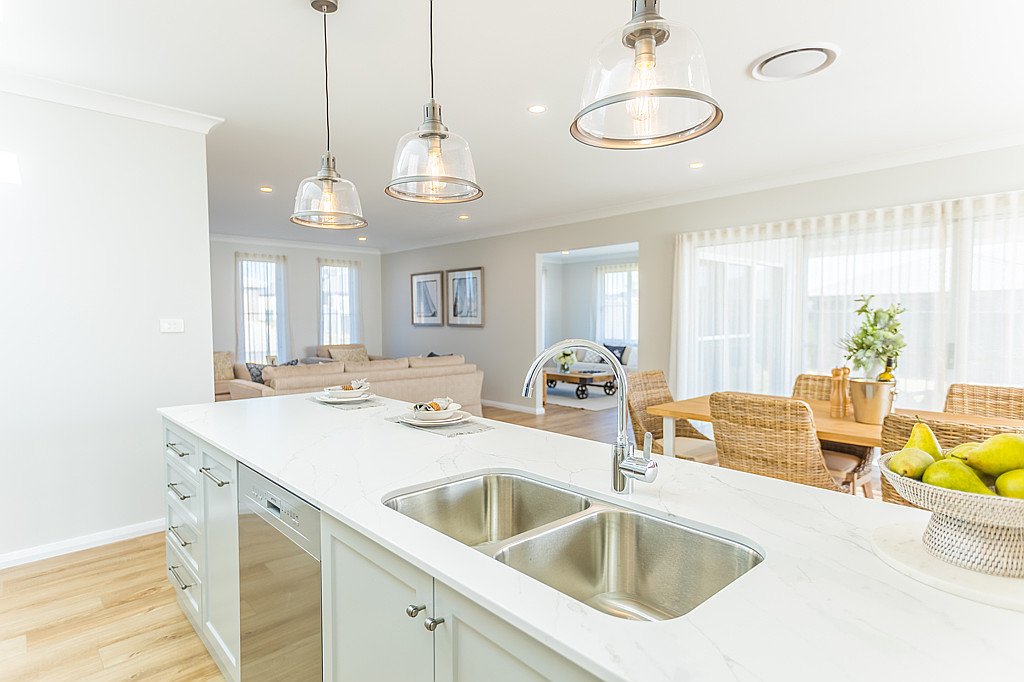 43 Eagle Avenue TAMWORTH 12