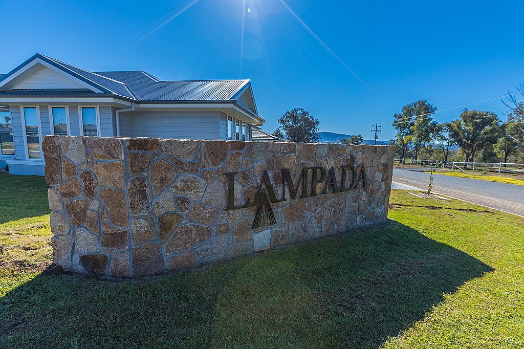 43 Eagle Avenue TAMWORTH 33