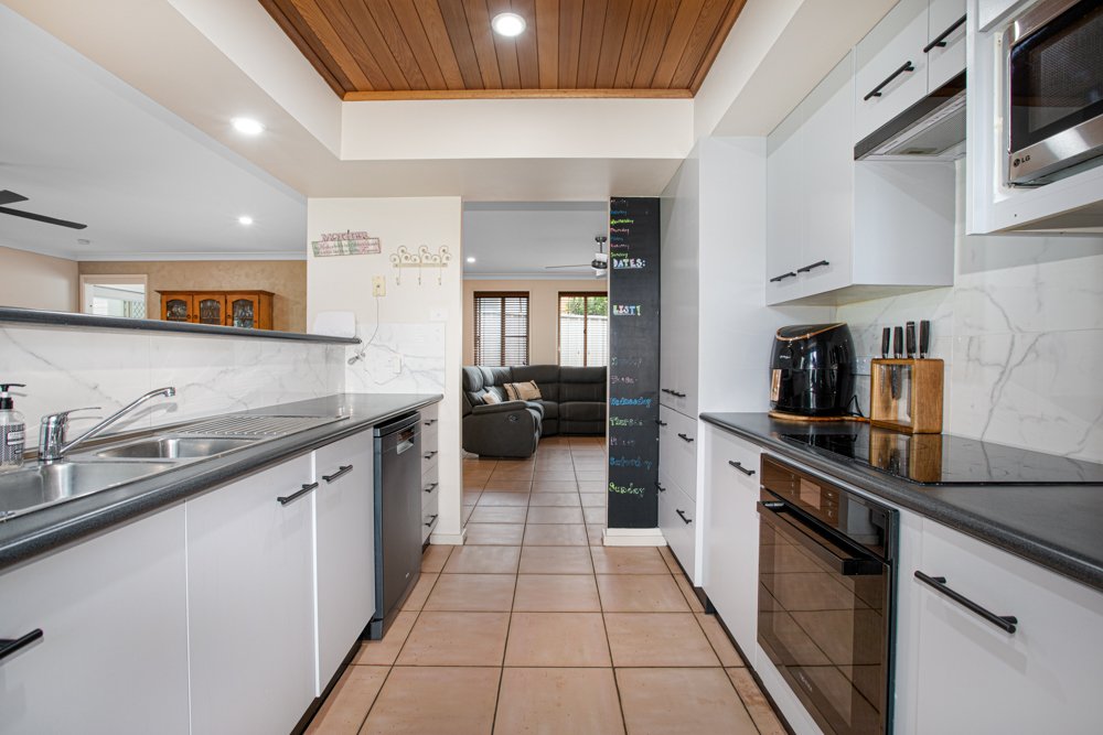 43 Evans Street GRETA 12