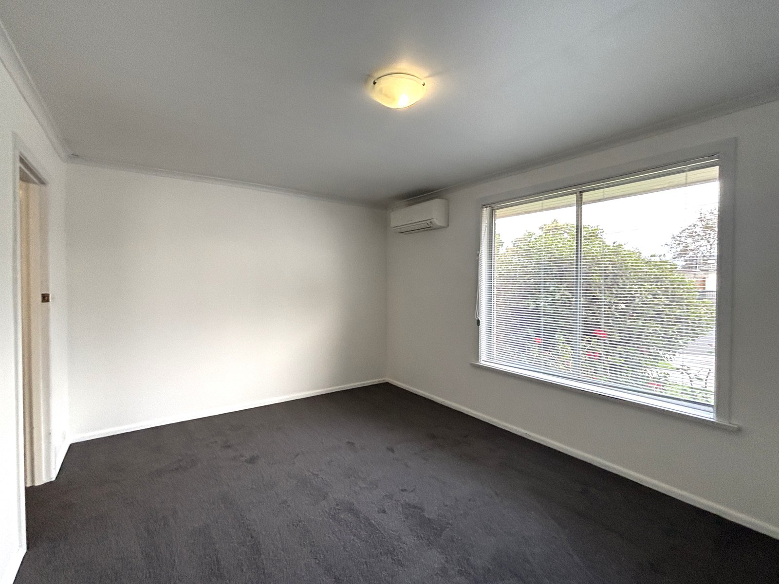 Gallery: 4/3 Everett Close