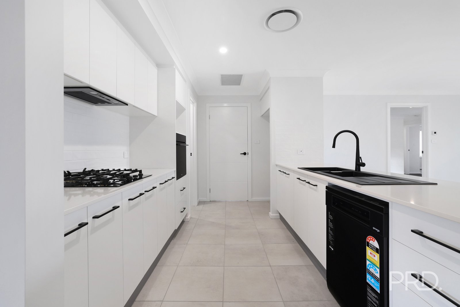 43 Explorers Way WESTDALE 7