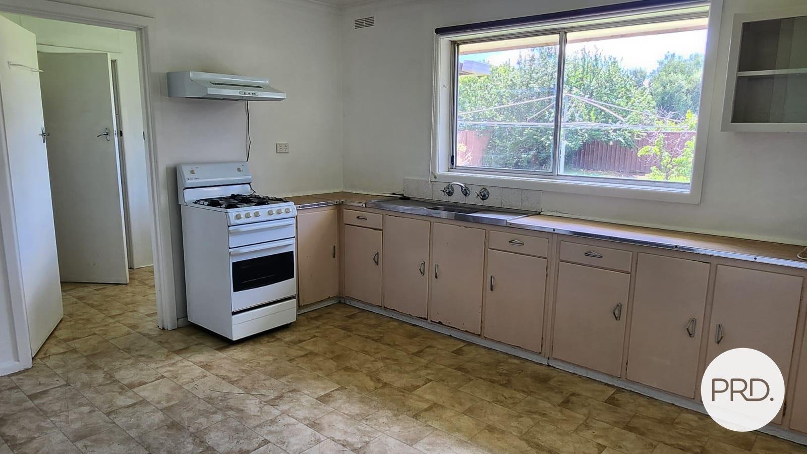 43 Fahey Street SHEPPARTON 11