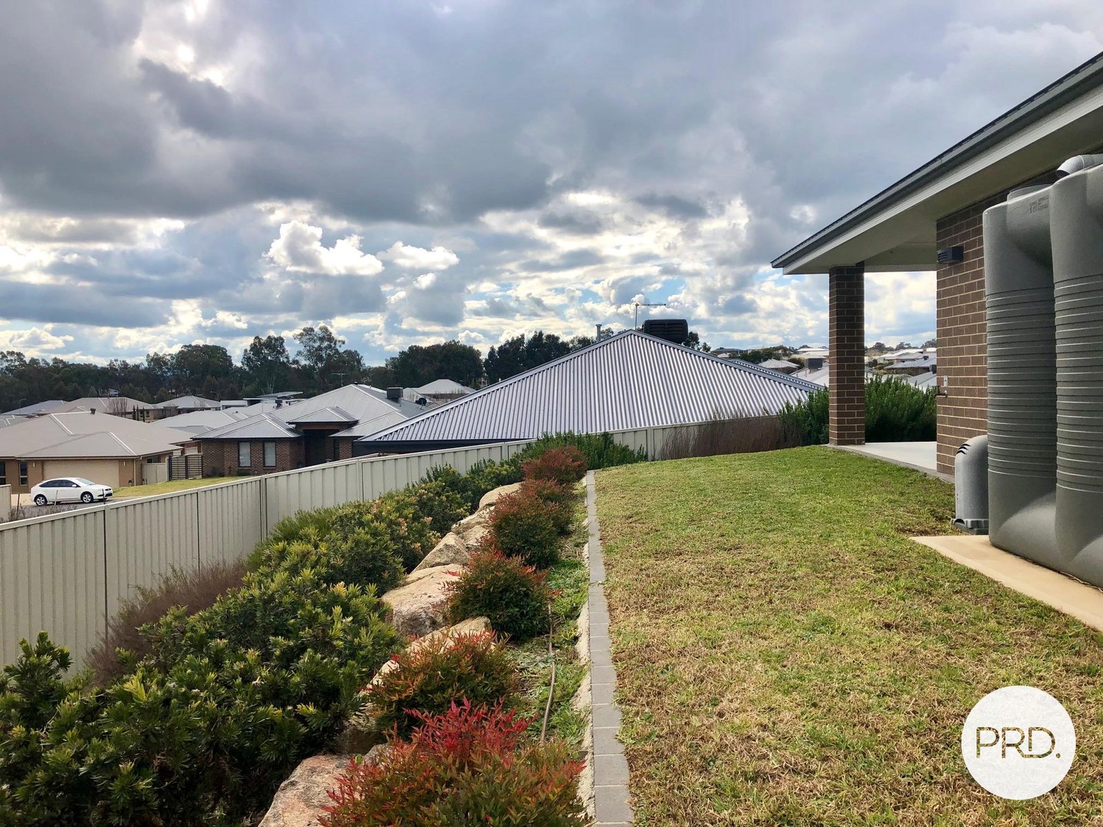 43 Felstead Circuit THURGOONA 9