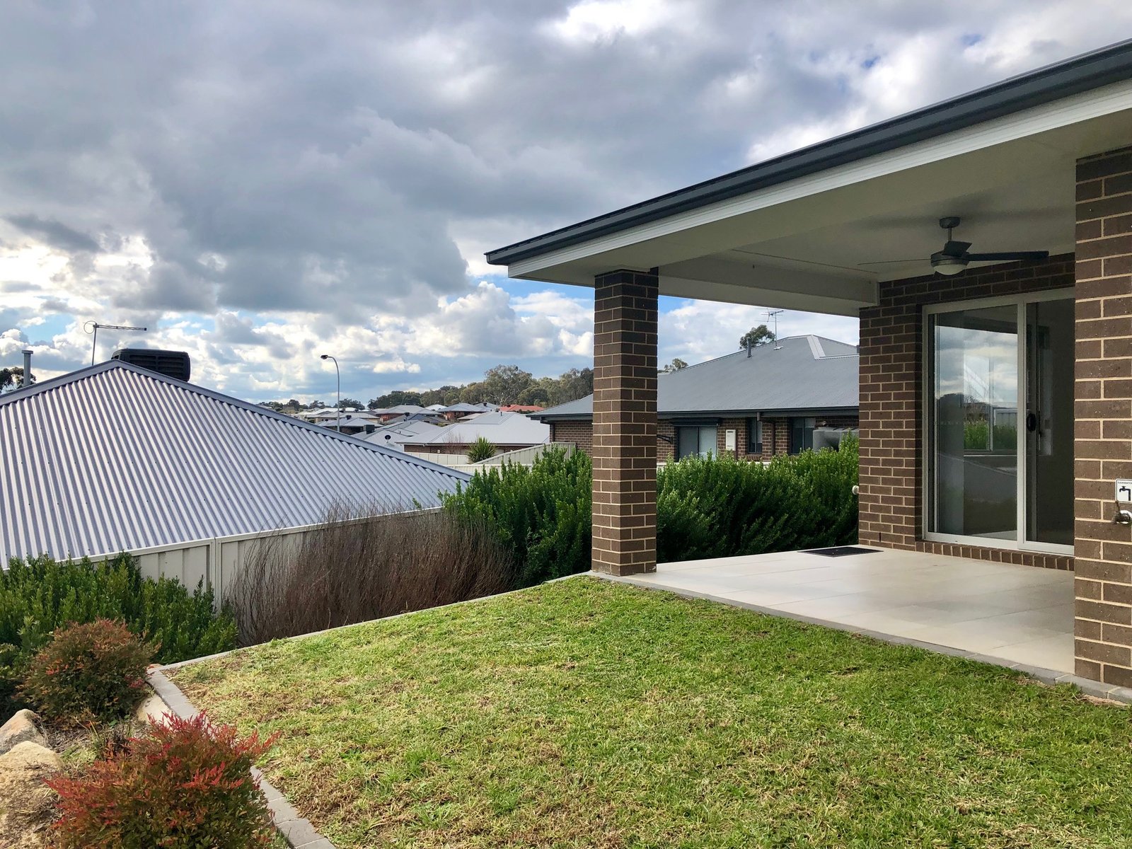 43 Felstead Circuit THURGOONA 14