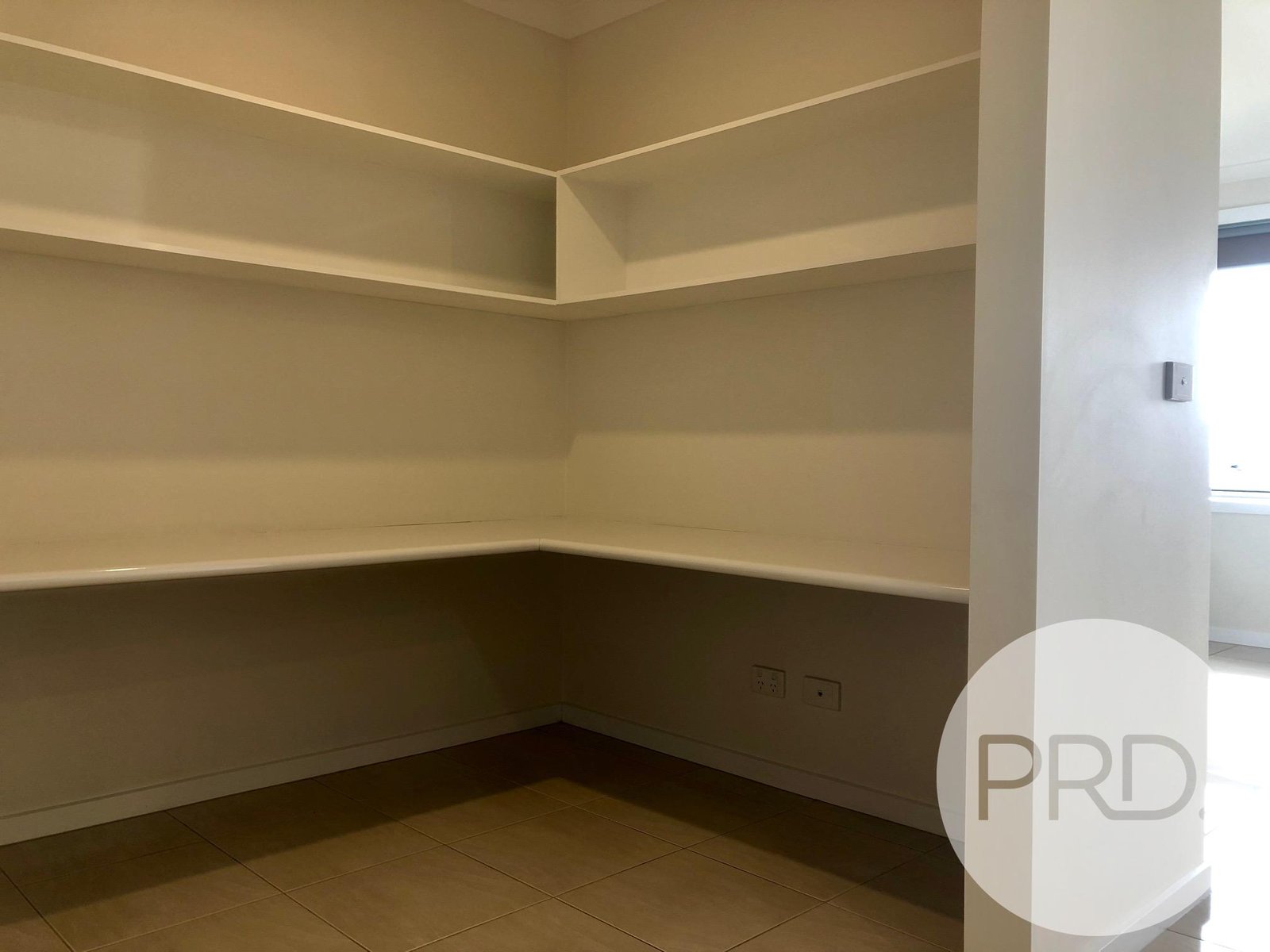 43 Felstead Circuit THURGOONA 7