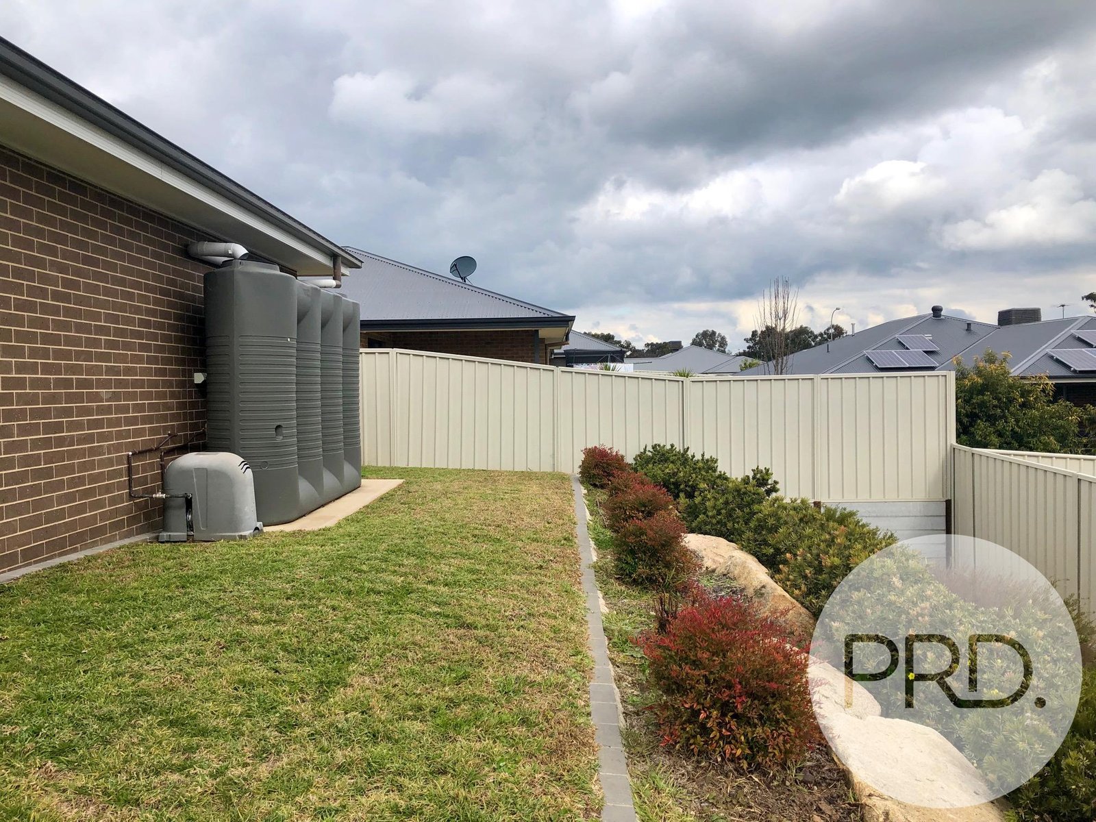 43 Felstead Circuit THURGOONA 12
