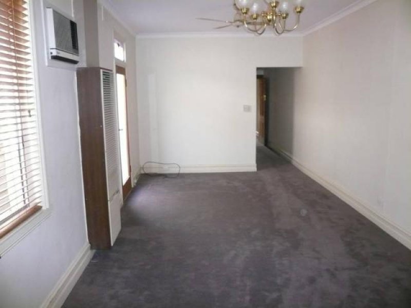 Gallery: 43 Finlay Street