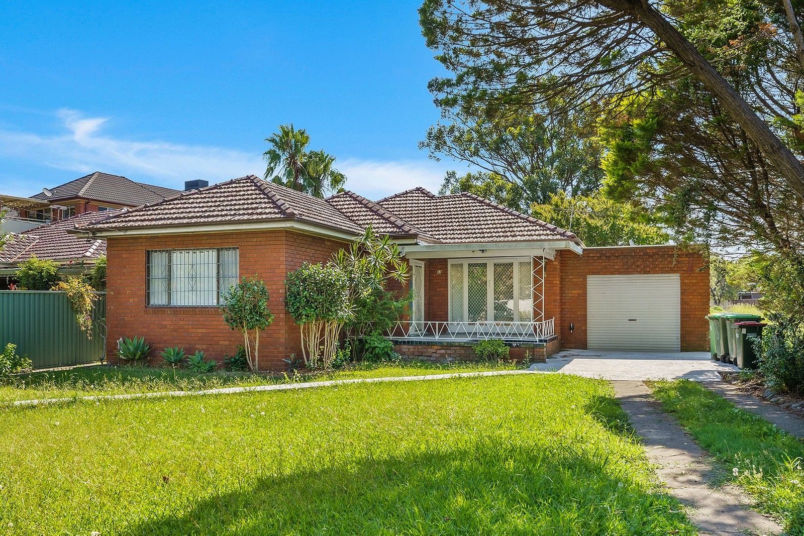 43 Fitzgerald Crescent STRATHFIELD 7