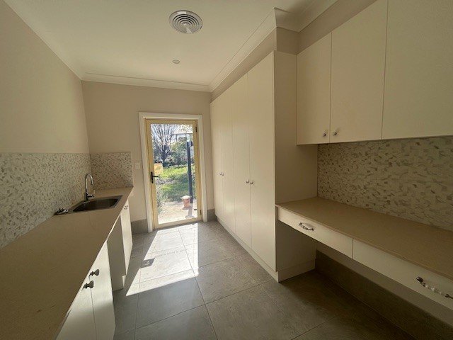 43 Flagstaff Road NORTH TAMWORTH 8