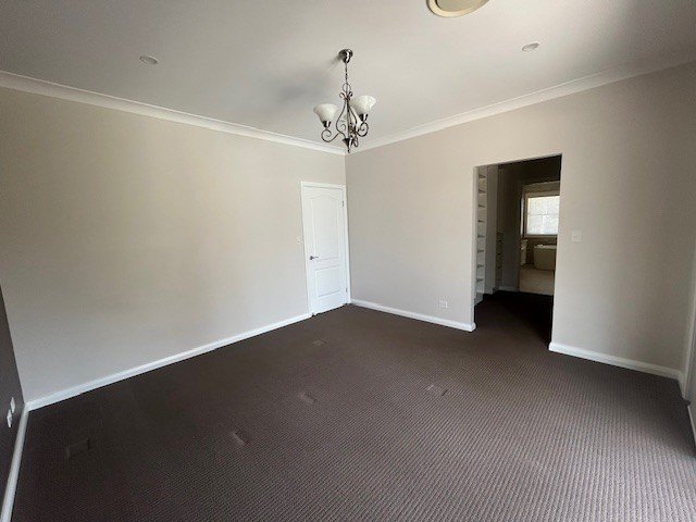 43 Flagstaff Road NORTH TAMWORTH 14