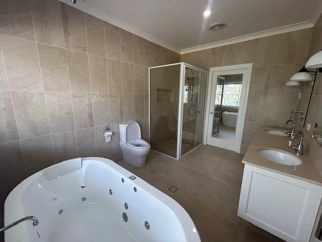 43 Flagstaff Road NORTH TAMWORTH 16