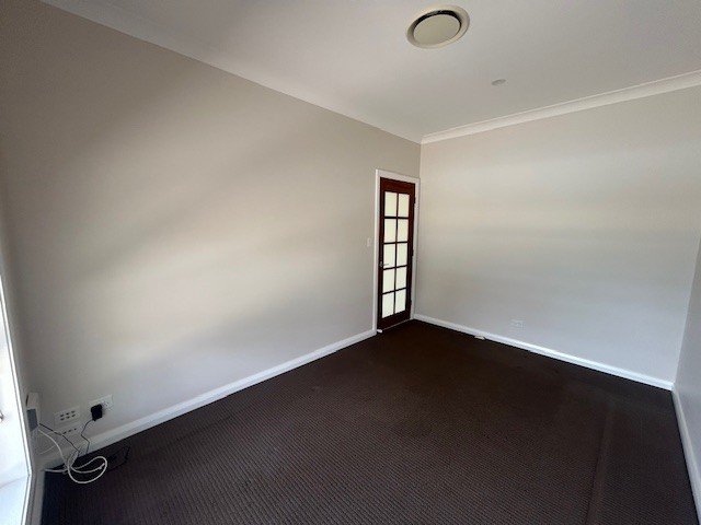 43 Flagstaff Road TAMWORTH 12
