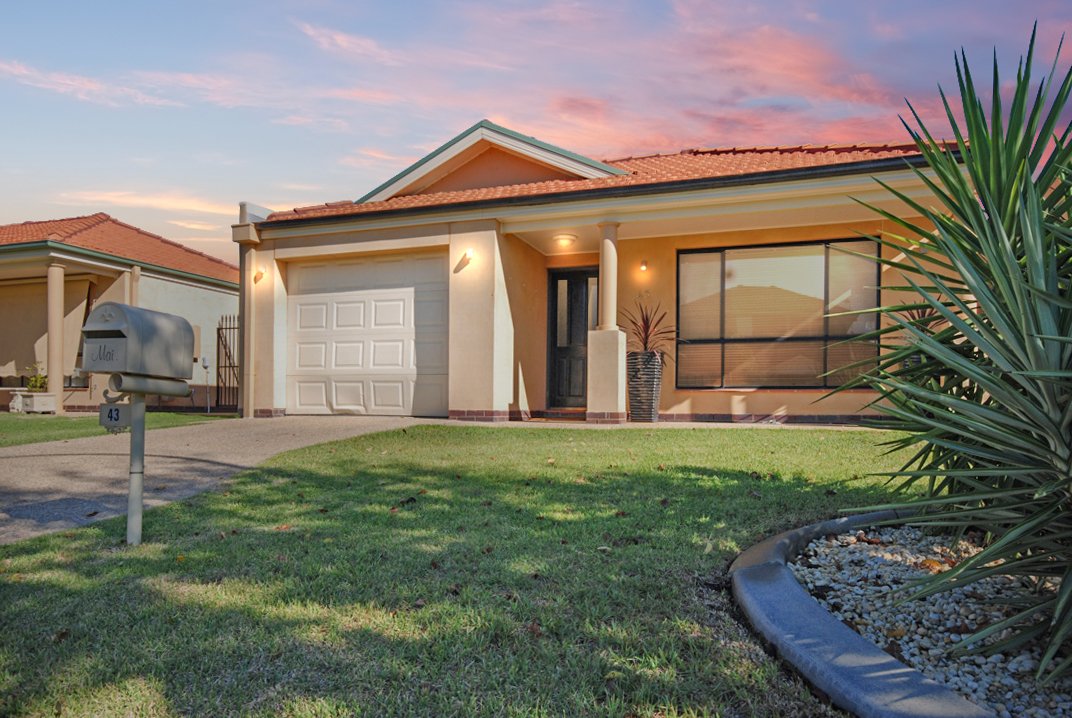 43 Galing Place WAGGA WAGGA 1