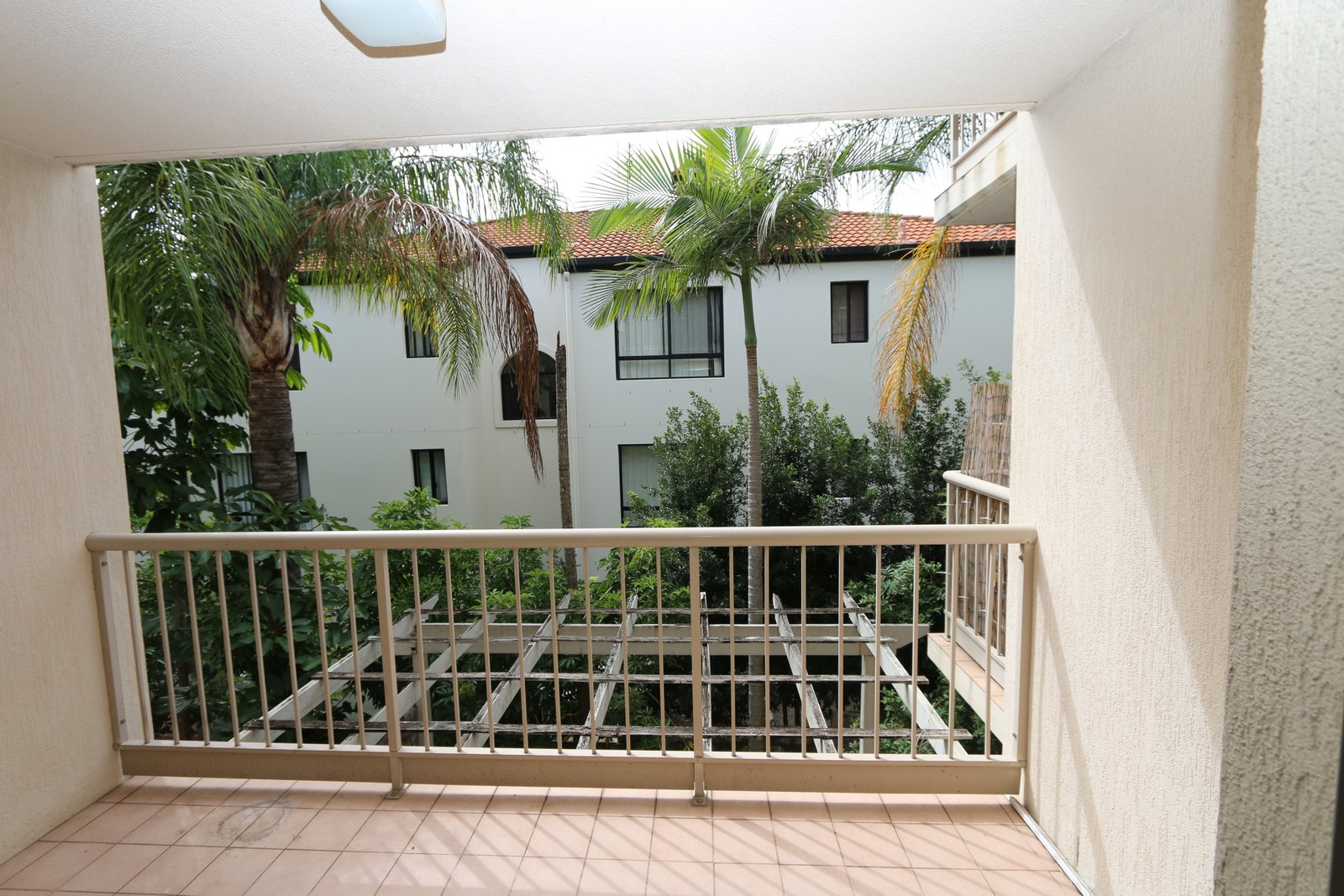 4/3 Garden Street SOUTHPORT 12