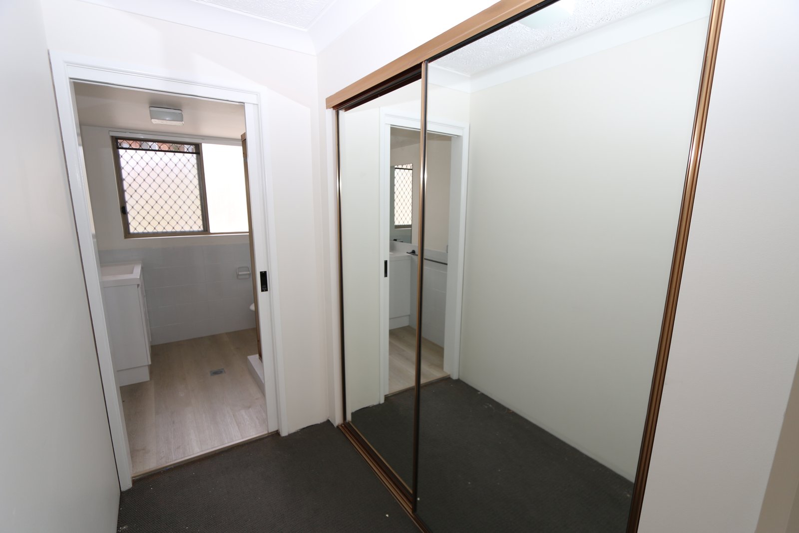 4/3 Garden Street SOUTHPORT 5