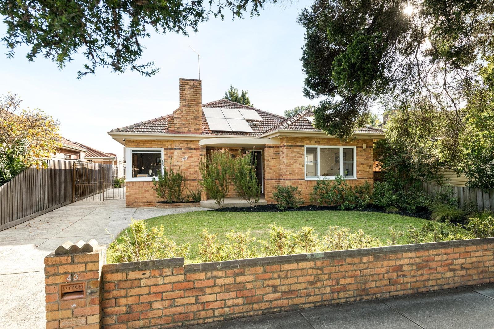 43 Gloucester Street, Reservoir VIC 3073