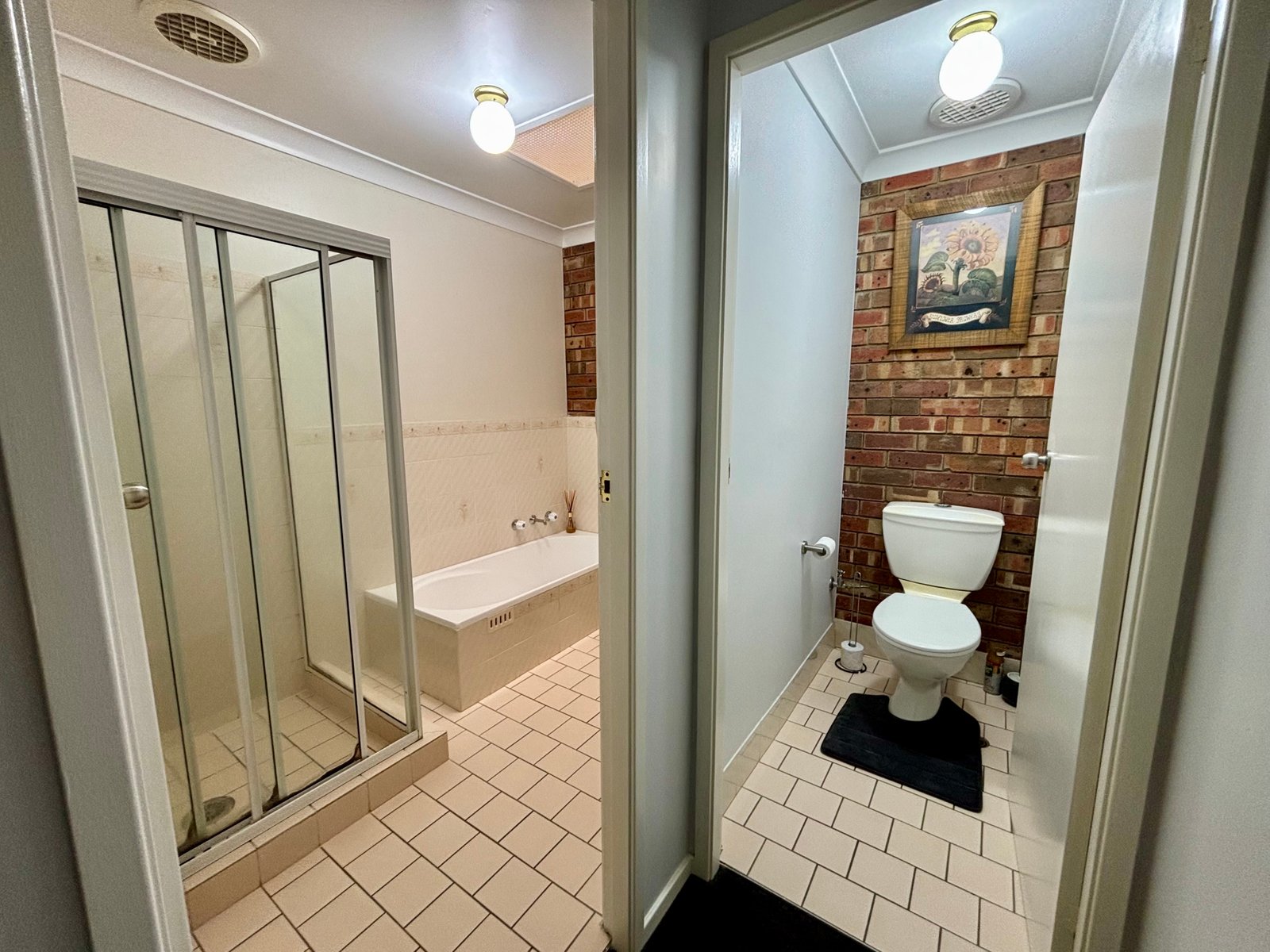 4/3 Gorman Street TAMWORTH 9
