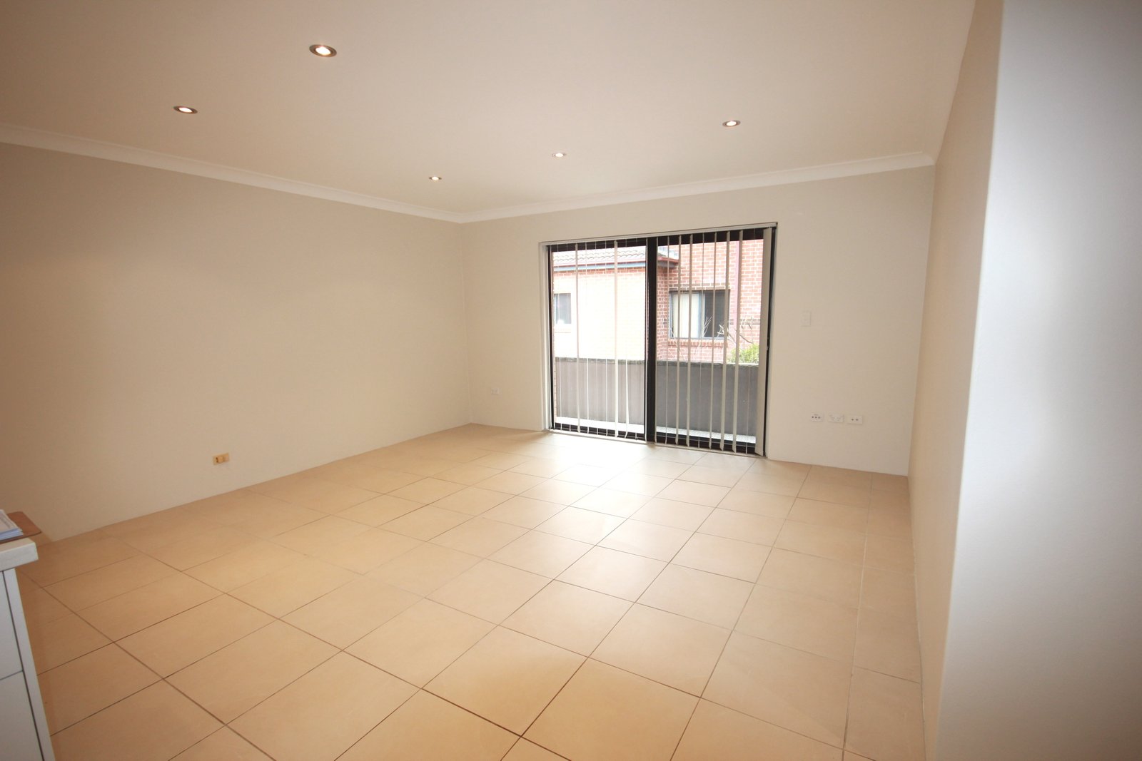 4/3 Gowrie Street RYDE 2