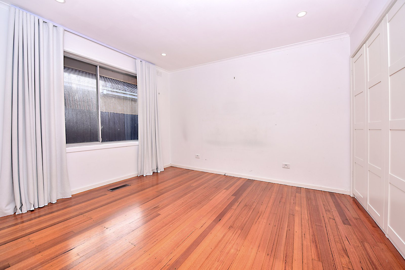 Gallery: 43 Grace Street