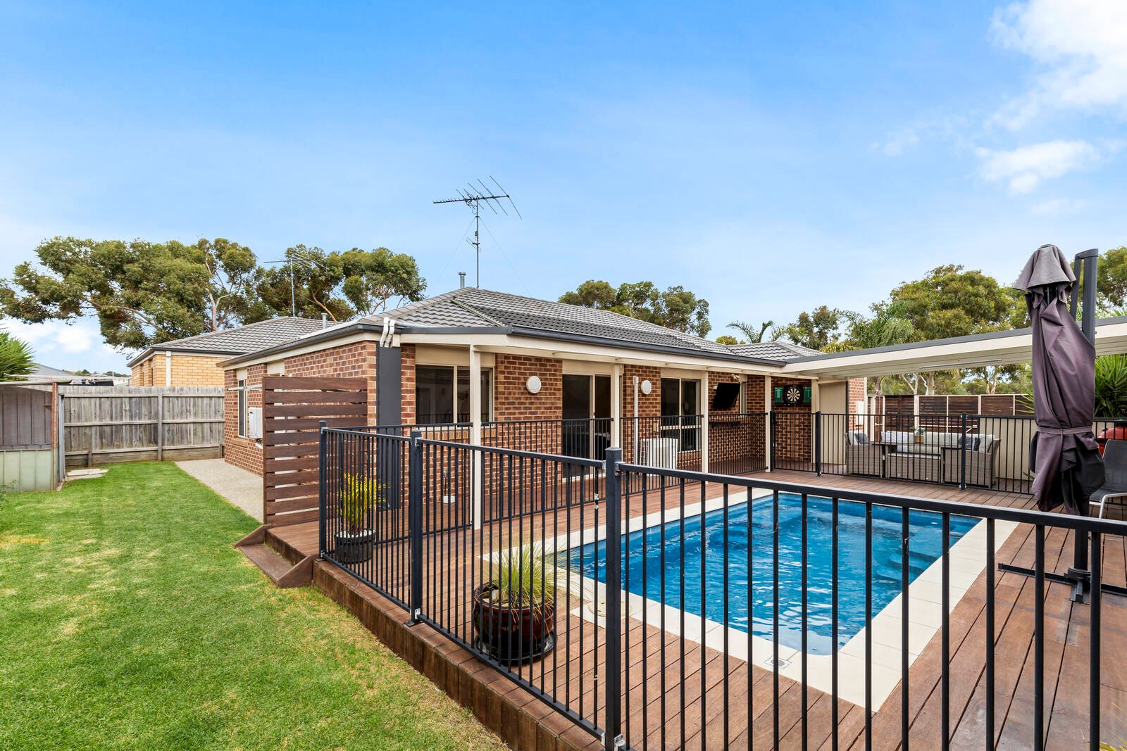 Real Estate and Property in 43 Grassland Grove, Leopold, VIC